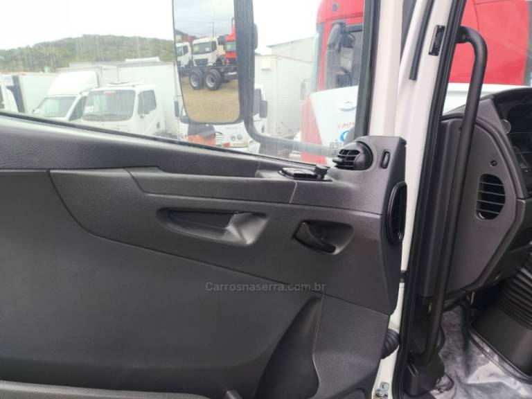 MERCEDES-BENZ - ATEGO 2430 - 2015/2016 - Branca - Sob Consulta