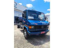 MERCEDES-BENZ - 710 - 2010/2010 - Azul - Sob Consulta