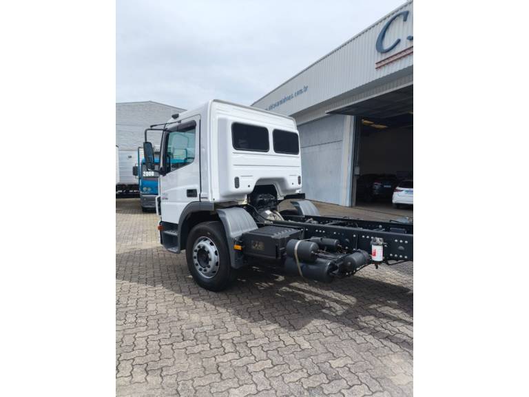 MERCEDES-BENZ - ATEGO 1719 - 2012/2012 - Branca - Sob Consulta