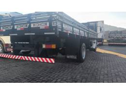 MERCEDES-BENZ - 1215 - 2001/2001 - Branca - Sob Consulta
