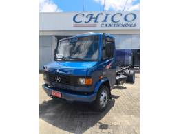 MERCEDES-BENZ - 710 - 2010/2010 - Azul - Sob Consulta