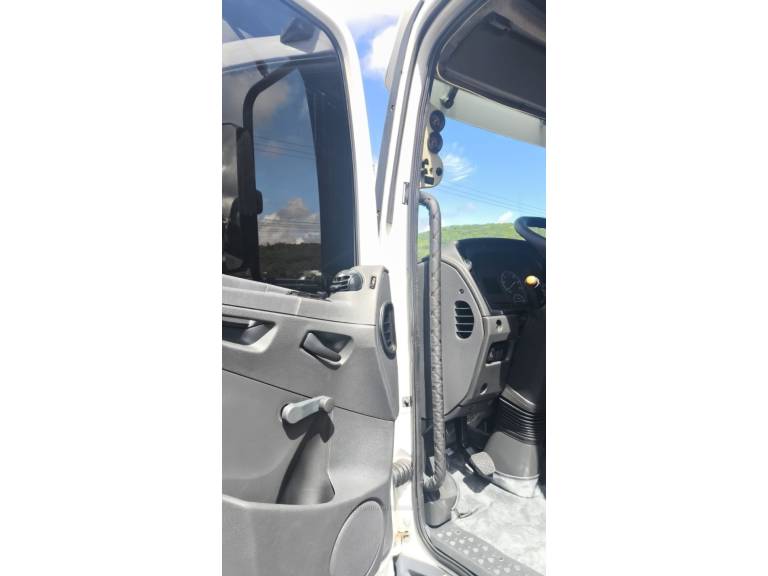 MERCEDES-BENZ - ATEGO 1726 - 2017/2017 - Branca - Sob Consulta