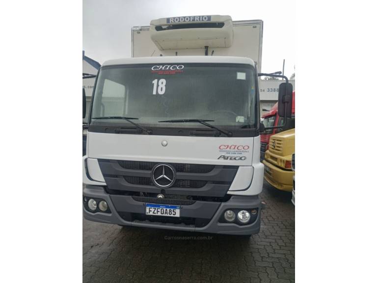 MERCEDES-BENZ - ATEGO 1719 - 2017/2018 - Branca - Sob Consulta