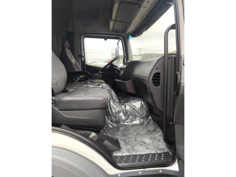 MERCEDES-BENZ - ATEGO 2430 - 2015/2016 - Branca - Sob Consulta
