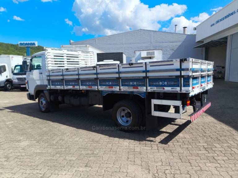 VOLKSWAGEN - 8-160 - 2013/2013 - Branca - Sob Consulta