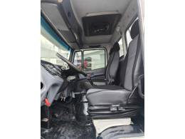 MERCEDES-BENZ - 1718 - 2009/2009 - Branca - Sob Consulta