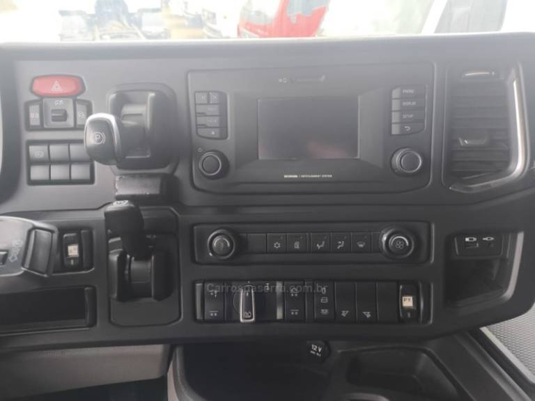 SCANIA - R-450 A6X2 - 2020/2020 - Vermelha - Sob Consulta