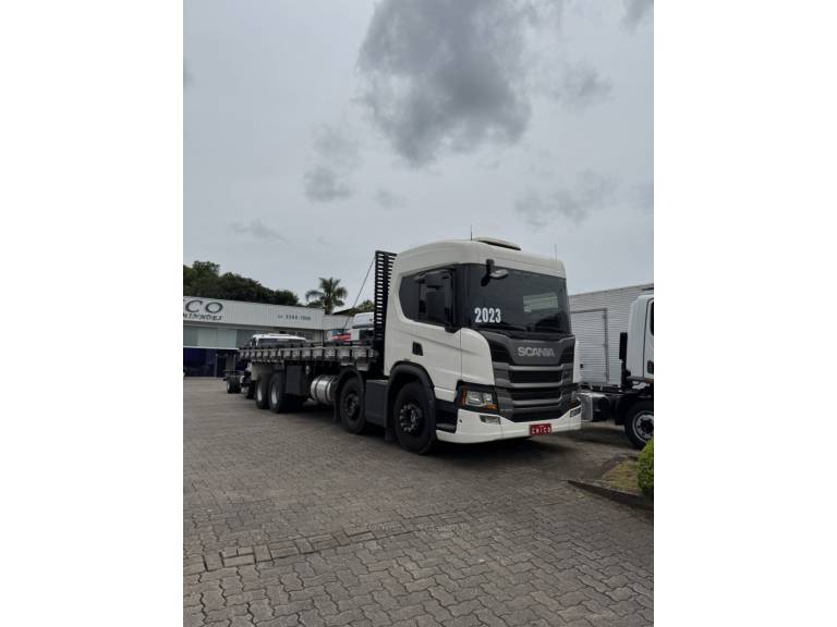 SCANIA - P-360 - 2022/2023 - Branca - Sob Consulta