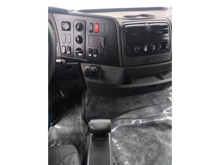 MERCEDES-BENZ - ATEGO 2430 - 2015/2016 - Branca - Sob Consulta