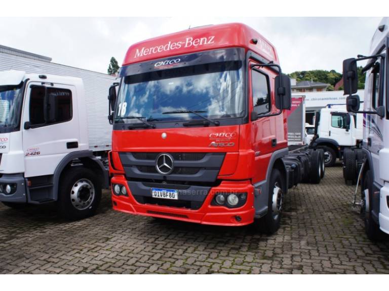 MERCEDES-BENZ - ATEGO 2426 - 2018/2018 - Vermelha - Sob Consulta