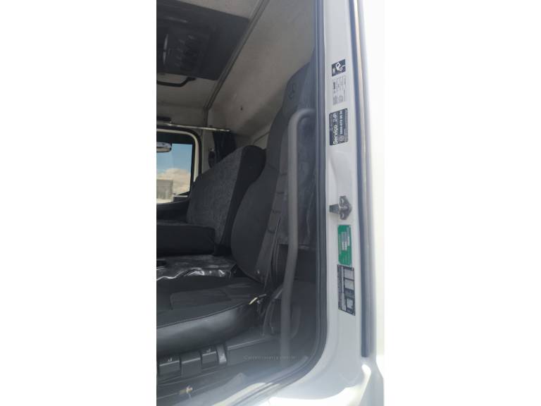 MERCEDES-BENZ - ATEGO 1726 - 2017/2017 - Branca - Sob Consulta