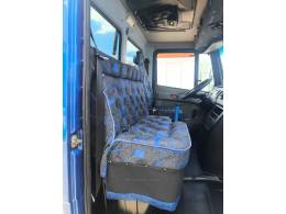 MERCEDES-BENZ - 710 - 2010/2010 - Azul - Sob Consulta