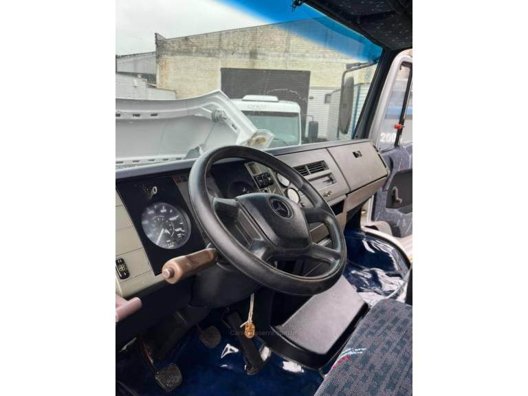 MERCEDES-BENZ - L-1618 - 1994/1994 - Branca - Sob Consulta