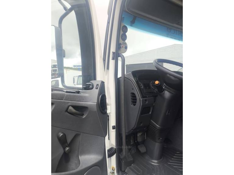 MERCEDES-BENZ - ATEGO 1726 - 2017/2017 - Branca - Sob Consulta