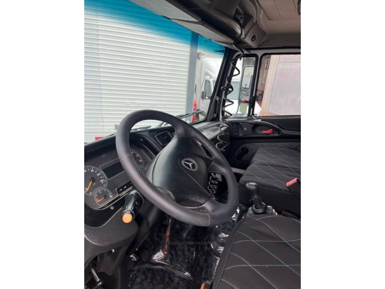 MERCEDES-BENZ - ATRON 1719 - 2013/2013 - Branca - Sob Consulta
