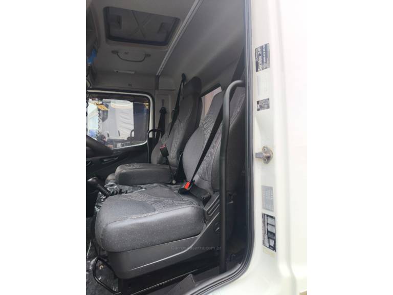 MERCEDES-BENZ - ATEGO 1719 - 2012/2012 - Branca - Sob Consulta