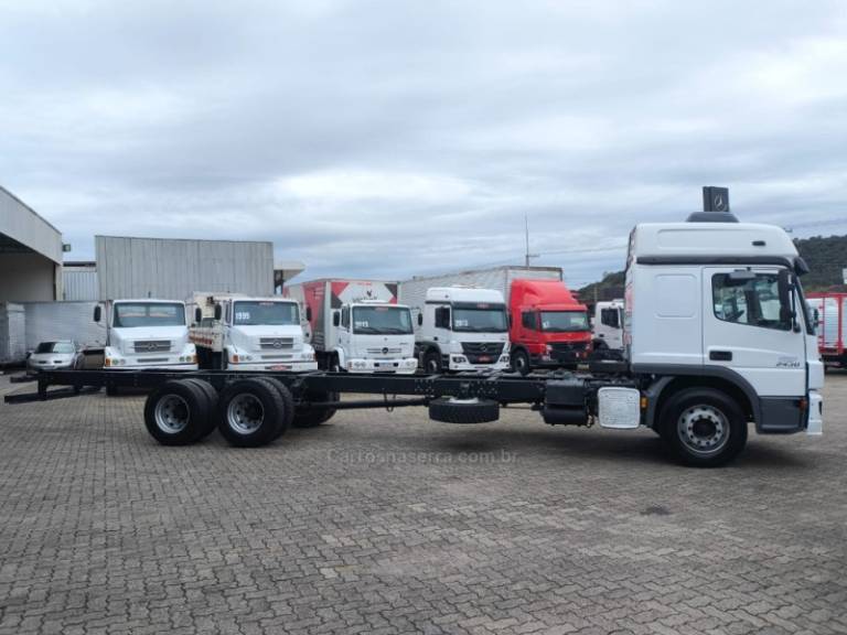 MERCEDES-BENZ - ATEGO 2430 - 2015/2016 - Branca - Sob Consulta